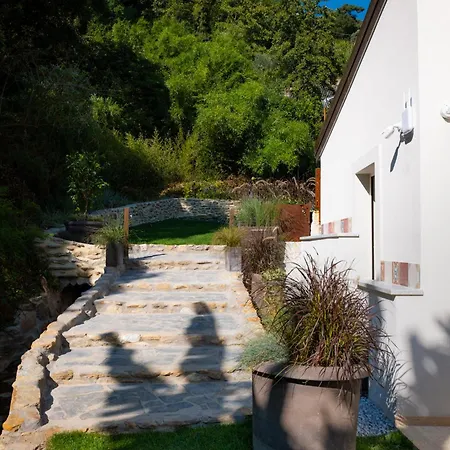 Bed & Breakfast Dimora Moncher